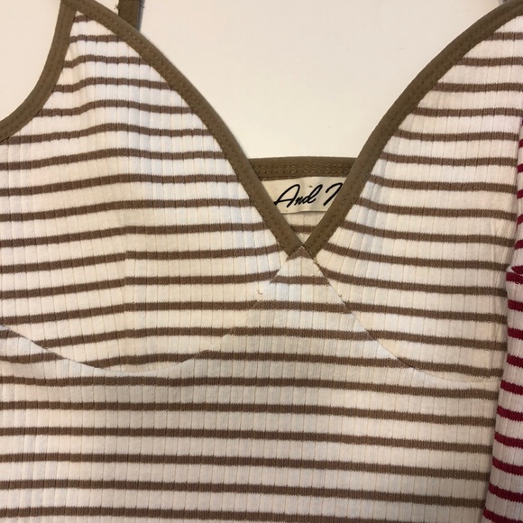 2 Pieces Ribbed Crop Stripe Tank Tops - Picture 3 of 8